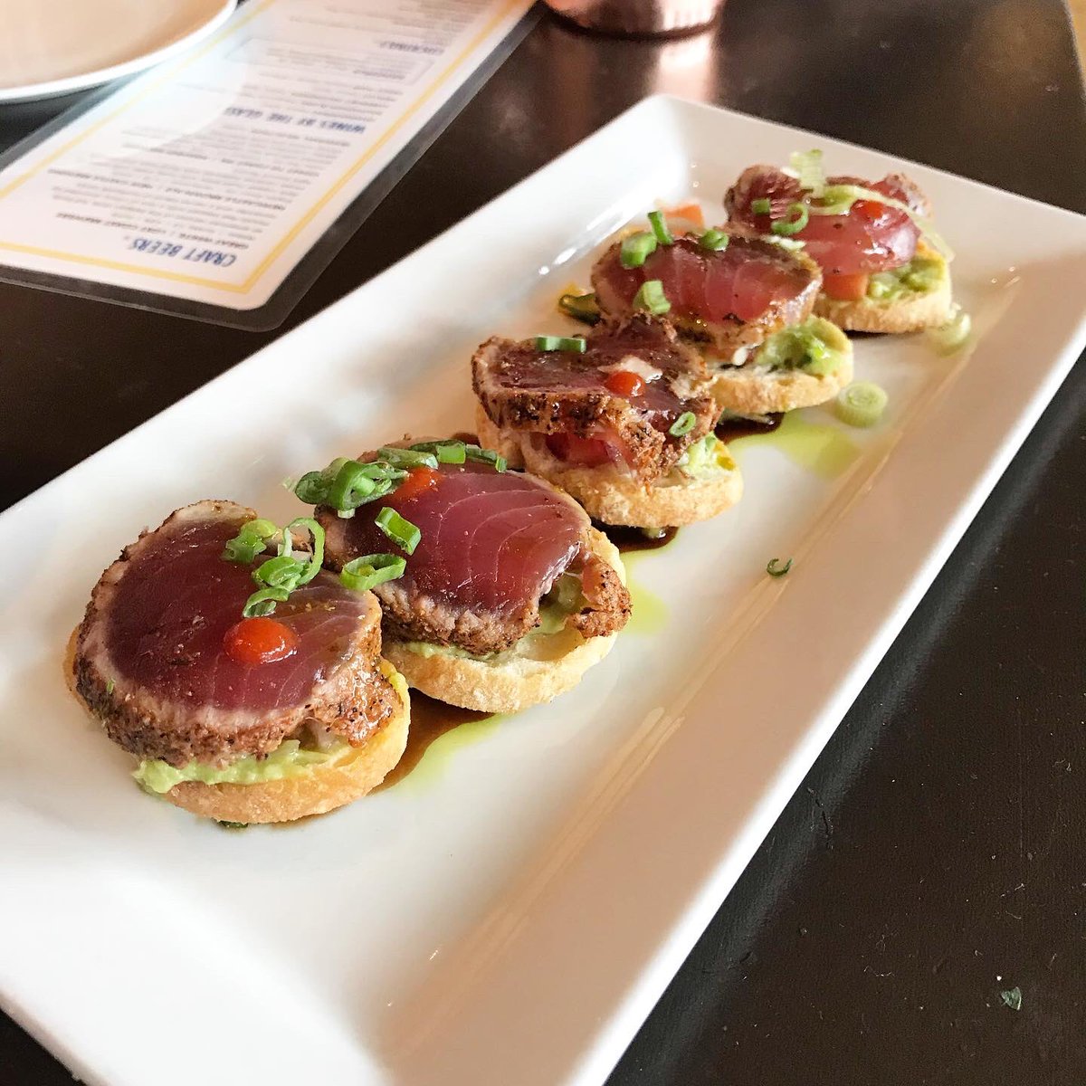 honest_hotel's tweet photo. Happy hour @CatalRestaurant in #downtowndisney -the Vojito is my new fave!
#catalrestaurant #disneyland #happyhour https://t.co/z8CBC9V0EC