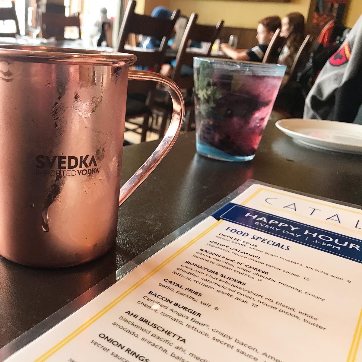 honest_hotel's tweet photo. Happy hour @CatalRestaurant in #downtowndisney -the Vojito is my new fave!
#catalrestaurant #disneyland #happyhour https://t.co/z8CBC9V0EC
