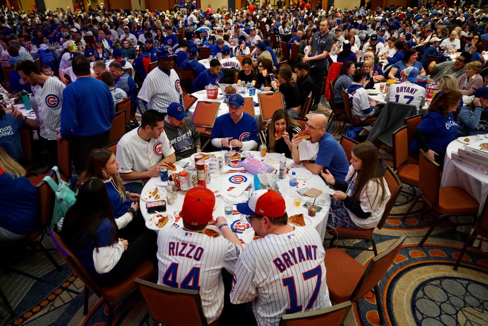 marquee-sports-network-on-twitter-our-first-cubscon-is-in-the-books