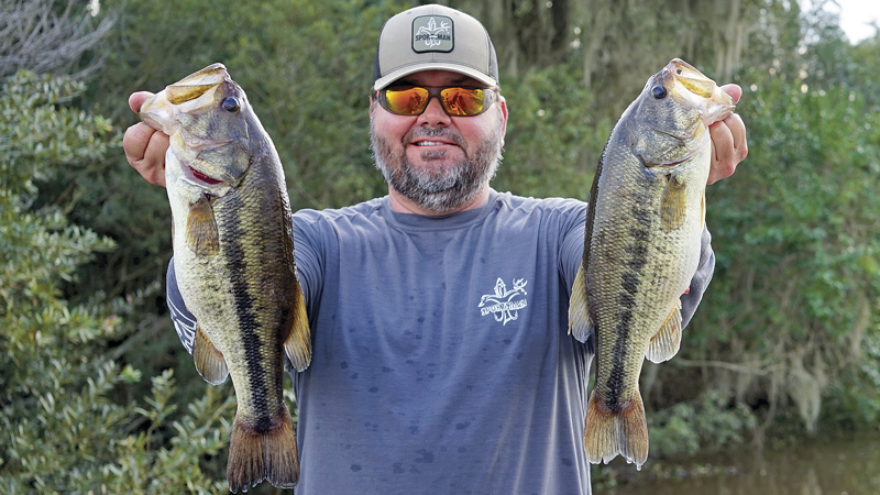 LAhuntnfish's tweet photo. Greg Hackney's No. 1, go-to bait this month -- #fishing #bass #bassfishing #GregHackney #bassin https://t.co/ozO2F314Tu https://t.co/mKPU5cUPVM