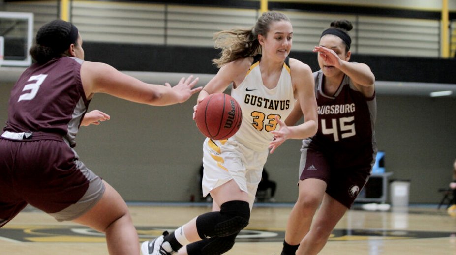 GustieAthletics's tweet photo. .@GustavusWBB uses big third quarter to defeat No. 15 Augsburg 75-64. Rorman with a career high 25 points.
#GoGusties

Recap: https://t.co/feZ3QqWHuW https://t.co/ayIQ43UyNG