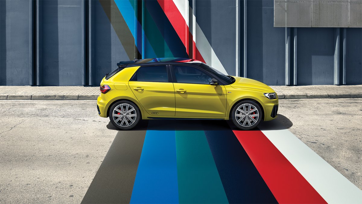 AudideMexico's tweet photo. ¡Vive al máximo, tú decides hasta donde llegar con tu #NuevoAudiA1 #A1Sportback! #EpicModeOn https://t.co/r8kL10tIJF