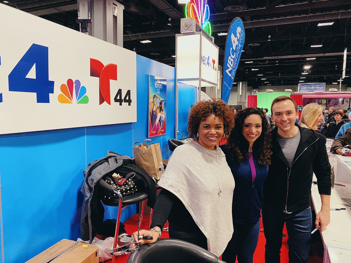 NewsJValencia's tweet photo. Went to my first @nbcwashington @Telemundo44 Health and Fitness Expo this weekend. It’s a huge event for the station to connect with and help the community. Grateful to take part in my first one. ✨
Thanks to everyone who came out ✌🏽
.
.
#NBC4Expo #Telemundo44Expo https://t.co/SMlhDdVuOb