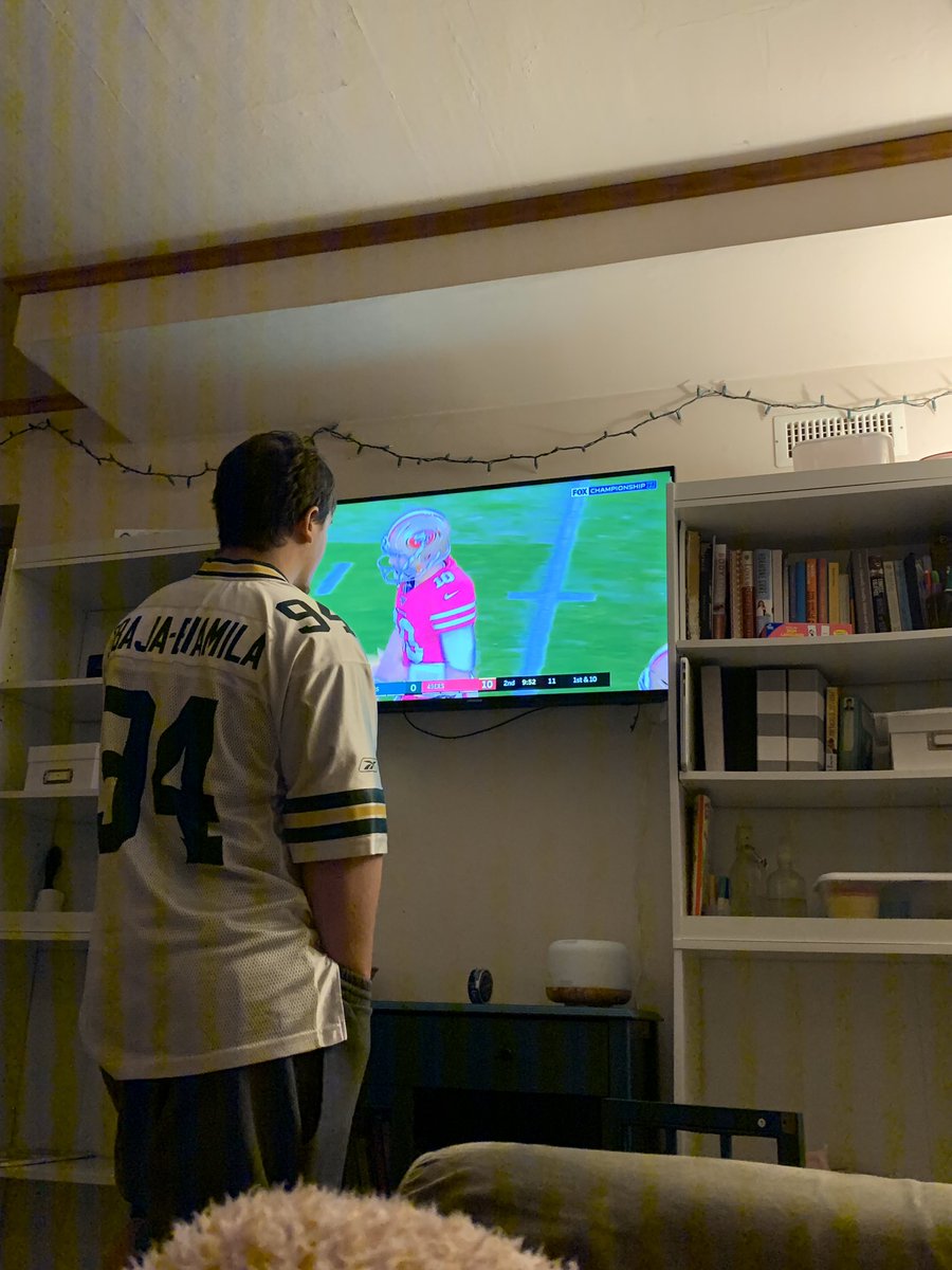 AbigailKeever's tweet photo. Anyone else have a husband that watches the game like this?????😒 https://t.co/mM7RMctqHb
