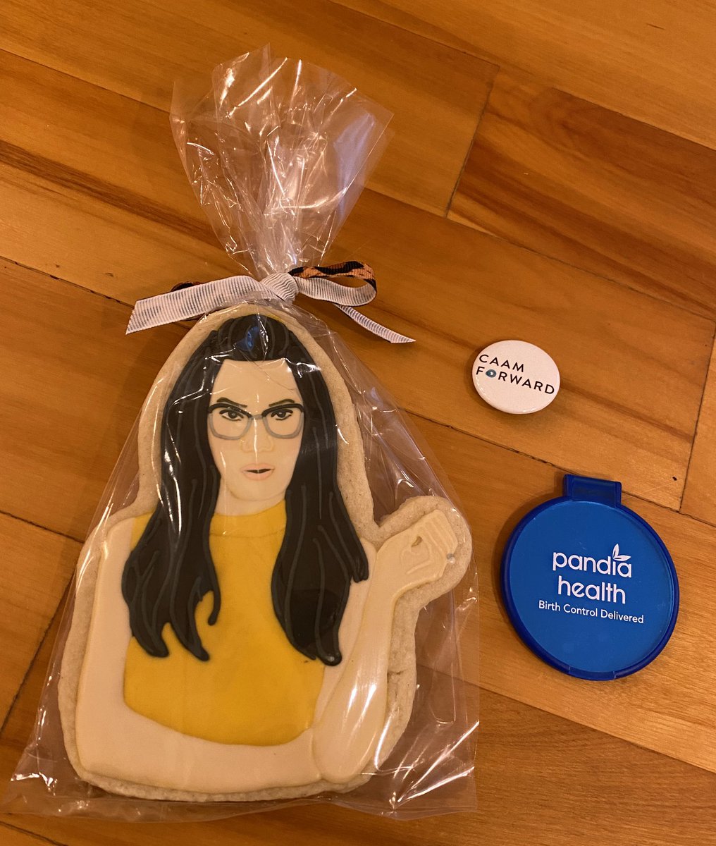 teenmd's tweet photo. .@aliwong a pleasure to meet you at the @CAAM 40th anniversary SF event! You’ve been #CEO’ed 😉 so happy to meet you forgot to say I’m Dr Yen CEO of @PandiaHealth the ONLY #WomenFounded #WomenLed #DoctorFounded #DoctorLed birth control delivery company. https://t.co/fxH9mruhHr