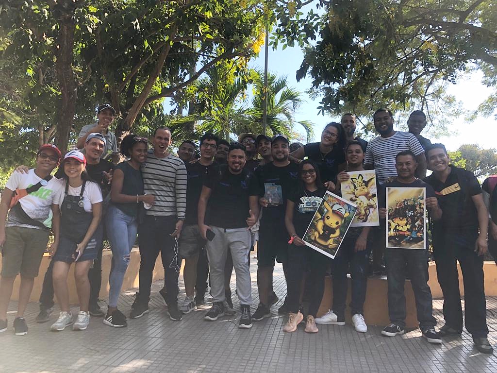 maestrosctg's tweet photo. ยกGRACIAS MUCHACHOS!
#PokemonGOCommunityDay #Pokemon #VamosNianticLATAM #PokemonGO #niantic #cartagena #colombia #trapinchcommunityday #pokemonshiny #premios #cdpokemon #pokemongocolombia #centrohistoricocartagena #shinyday #tipotierra #shinyflygon #nintendopokemon https://t.co/KlE3WQzHqc