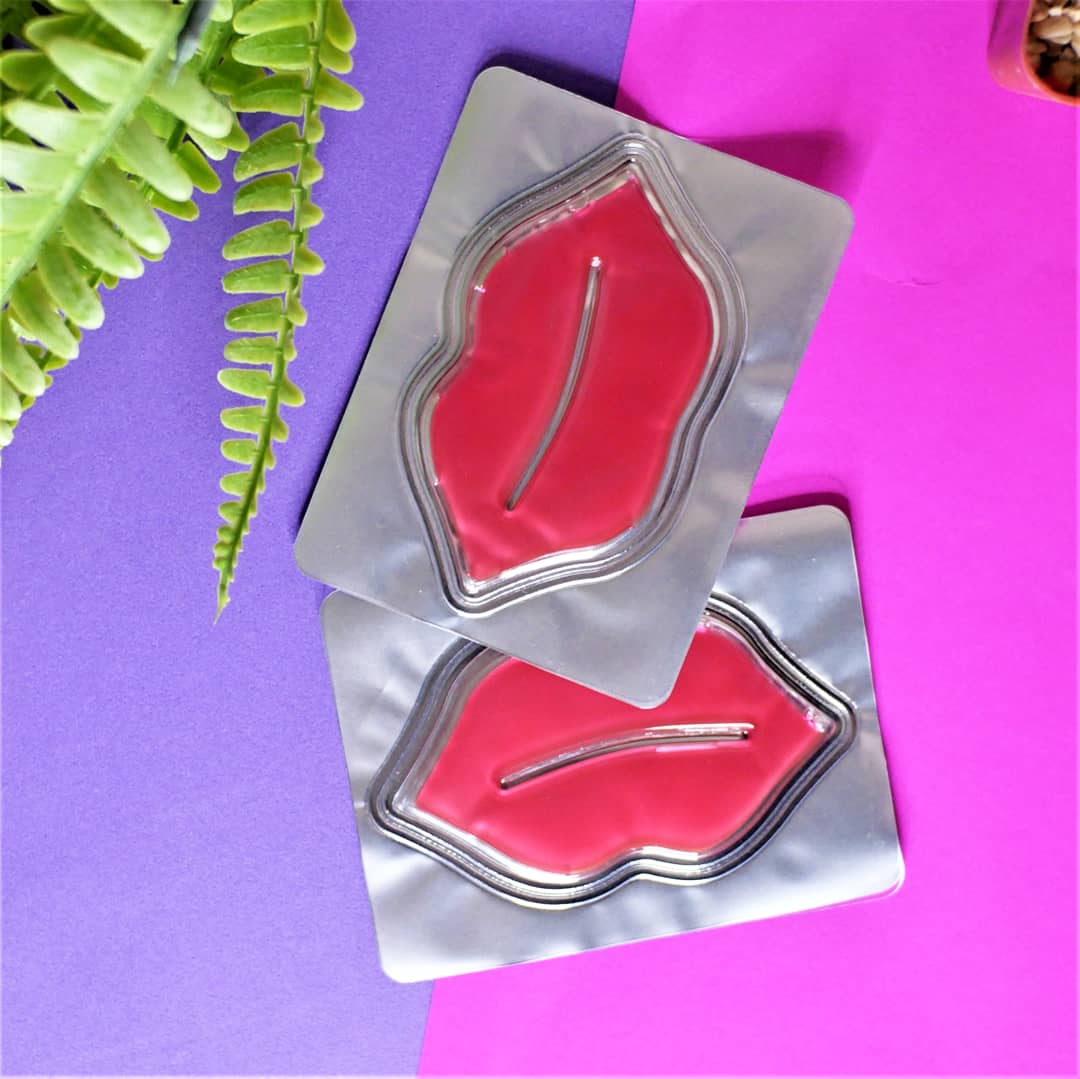 th_theoriginal's tweet photo. มีปัญหาเรื่องปากดำคล้ำ เรามีตัวช่วย // 💋
🍒Veggieto Cherry & Collagen Hydrating LIP MASK 🍒
📌 หาซื้อได้แล้วที่ เซเว่น อีฟแอนด์บอย บิวเทรี่ยม
#ปากดำแก้ได้ #ปากสวยด้วยมือเรา #veggieto #รีวิวเซเว่น #ถูกและดี #queenhelene #มาร์คปาก #มาส์คปาก https://t.co/KiWqEVXQtl