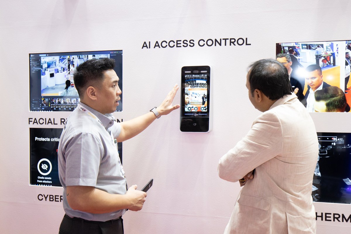 CitasolutionsUK's tweet photo. We had a great 1st day at @IntersecExpo with @CitasolutionsUK team, explaining our latest technology in #ArtificialIntelligence #facialrecognition #thermalcamera and #PTZcamera to our guests. If you are visiting Intersec please drop by booth SA-M32 at UK Pavilion
#intersecexpo https://t.co/8nAXTscBoT