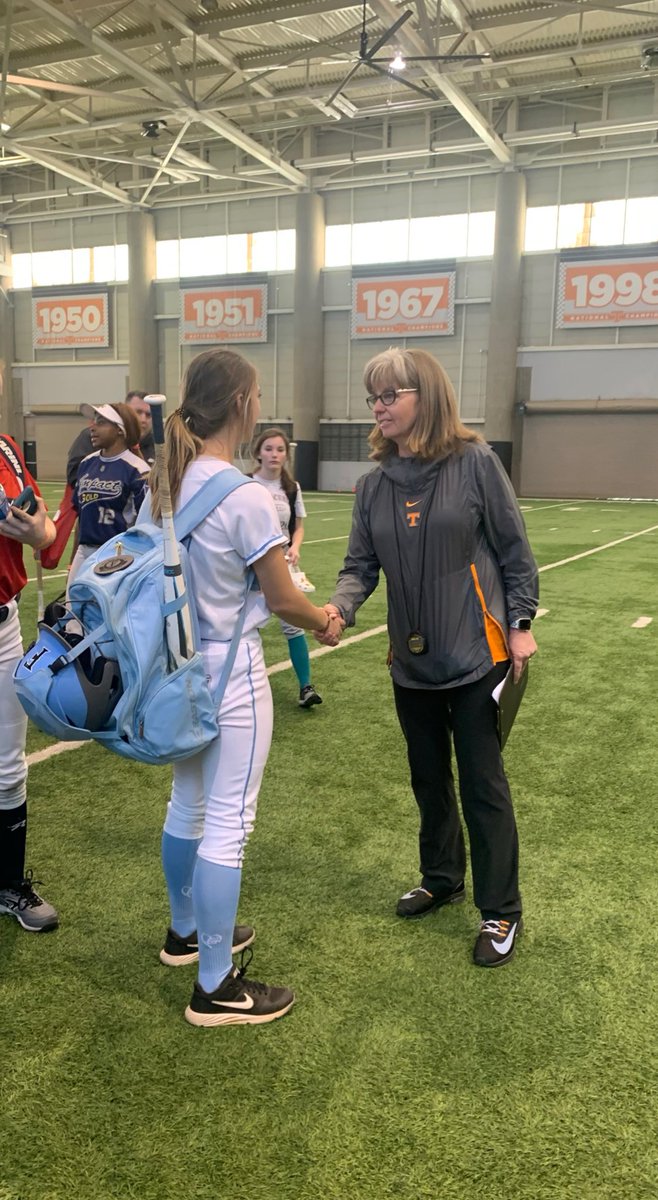 kinley21pate's tweet photo. Had a great weekend at TN Speed and Slapping camp @Vol_Softball. Thank you @KarenWeekly for teaching me the details of the soft slap and @MarcWeekly for having me back again. Looking forward to coming back soon  @TNFury2022 https://t.co/99gLeJUsV2