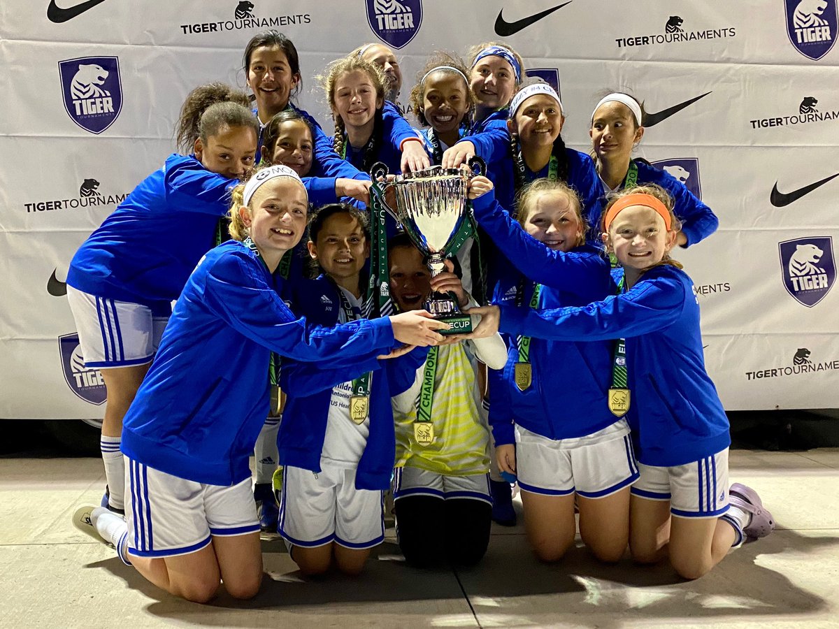 FontenotFam5's tweet photo. Austin elite cup champions! @ClassicsEliteSA https://t.co/iIATXFEuFK