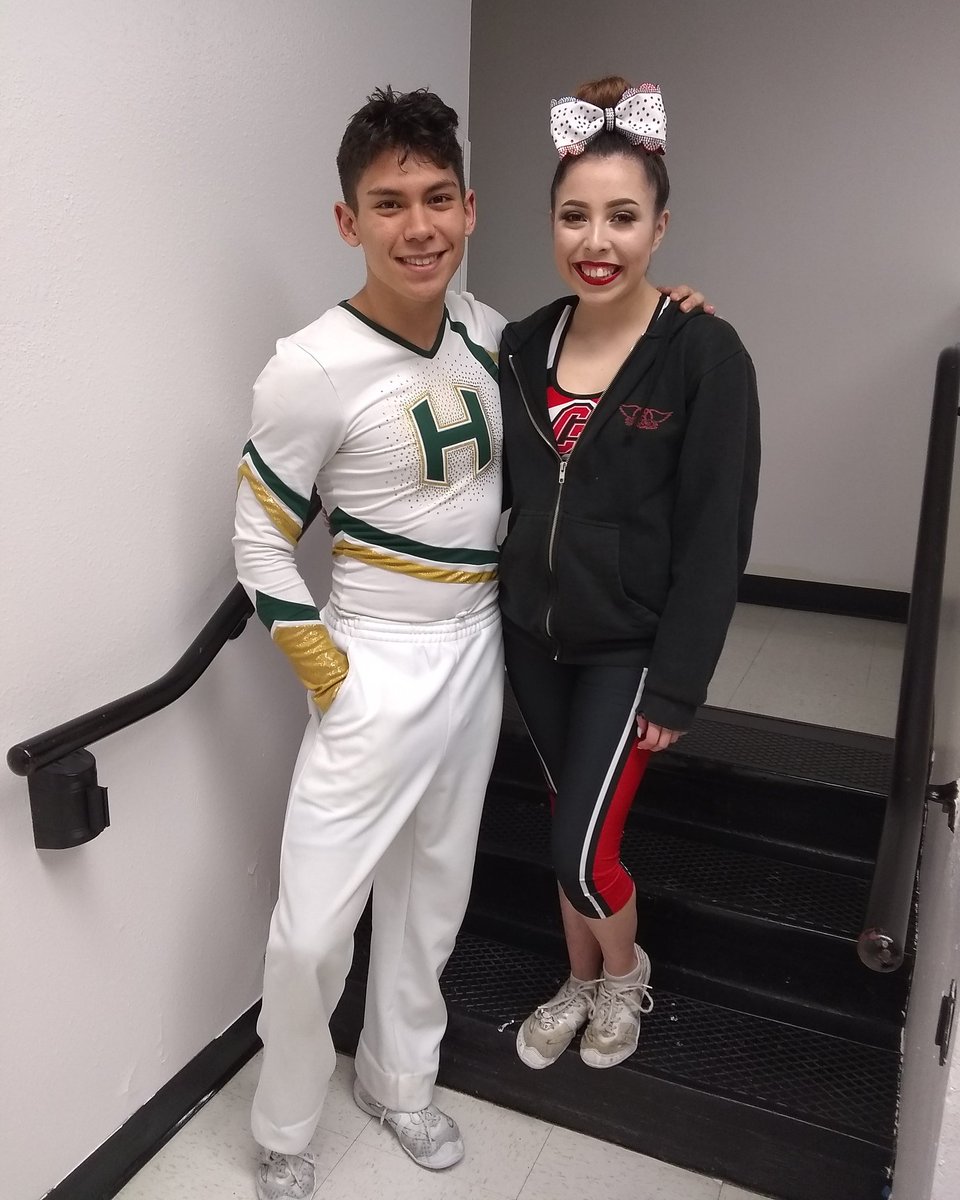 Michelle ^^(A)^^ (@chellyfish5) on Twitter photo 