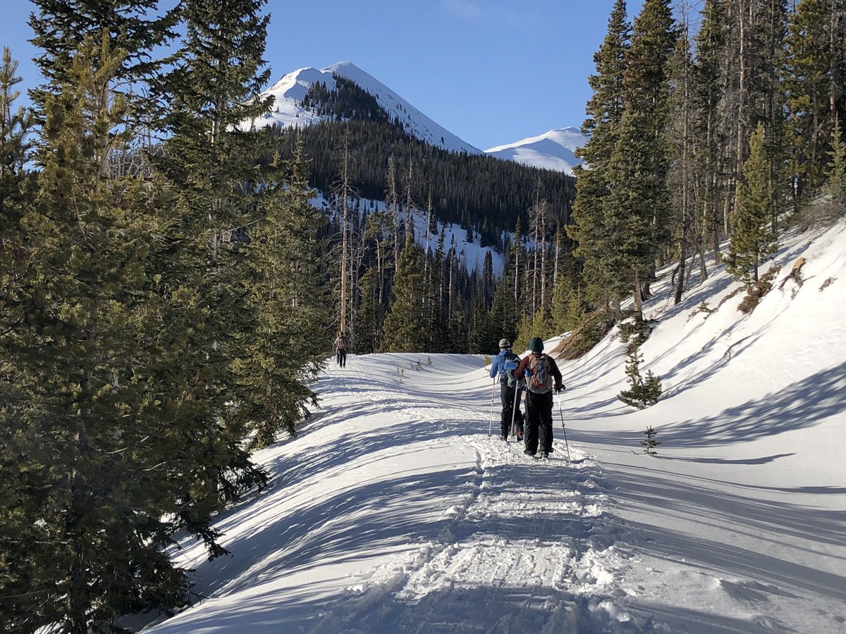 SPBombaci's tweet photo. Pretty amazing ski day at #CameronPass!
#colorfulColorado https://t.co/LD79eJM4kH