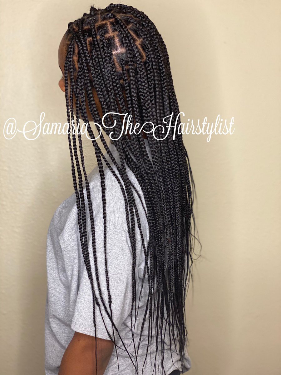 samariathehairS's tweet image. Knotless braids !!! Don’t forget this style is very very very protective it’s basically equivalent to having a braid out ! 
#protectivehairstyle #protectnaturalhair #knotlessbraids #tylerknotlessbraids #dallasknotlessbraids #samariathehairstylist #tamuc #dallasknotlessbraids
