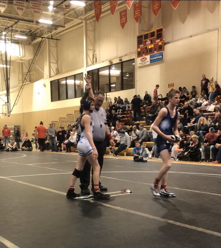 dusey73's tweet photo. Wrestled at Iowa Grade School and Junior high State went 2-2 and brought home 5th place.
#pack732 #agogetrained #biggerpicture #climbthemountian https://t.co/cAmaPnad8W