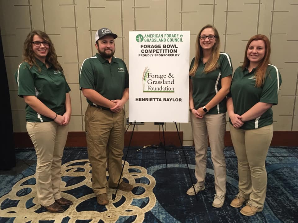 Big Year for #NC at the #AmericanForageandGrasslandCouncil’s 2020 Annual Conference. There were over 40 attendees from NC that participated in competitions, workshops, poster sessions and more. beef.ces.ncsu.edu/2020/01/big-ye…

<a href="/NCStateCALS/">NC State College of Agriculture and Life Sciences</a> <a href="/NCForageCouncil/">NC Forage Council</a> <a href="/NCCattle/">NC Cattlemen's Assoc</a> <a href="/NCExtension/">NC State Extension</a> #grazing