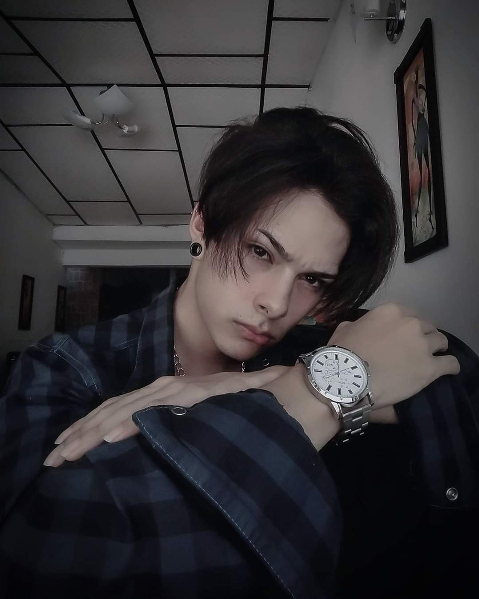 NarvaezNaren's tweet photo. #aesthetic #aestheticboy #aestheticmen #aestheticstyle #alternativeboy #alternativemen #boystyle #boy #viral #grungeaesthetics #grungeboy #grungetumblr #grungestyle #tumblrboy #perferctboy #model #modelaesthetic #softaesthetic #softgrunge #softboy #grungeculture #90style https://t.co/1xoJAyln7s