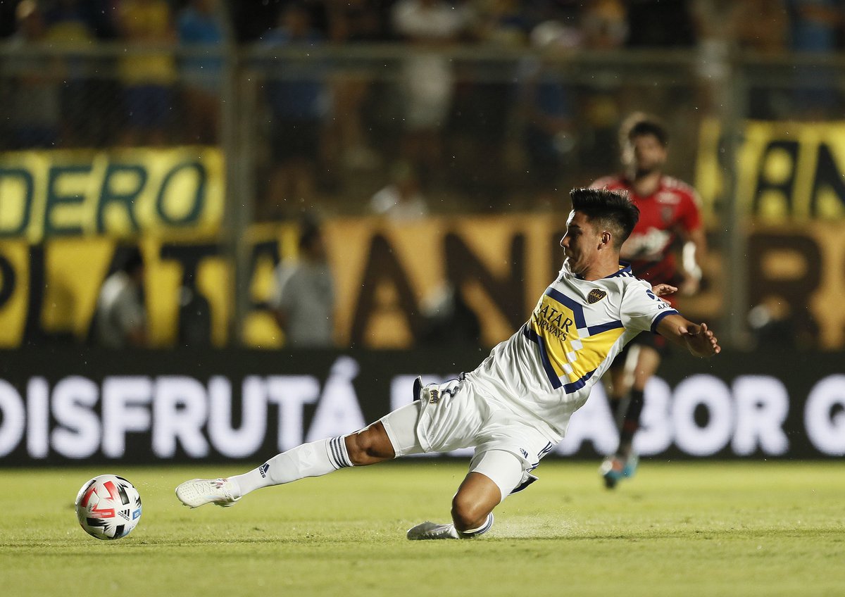 BocaJrsOficial's tweet photo. [AMISTOSO] 🔜 ¡Se juega el segundo tiempo en San Juan!

⚽ #Boca 2 (Zárate x2) - @AthleticoPR 1 (Nikão). 

#VamosBoca 👊 https://t.co/sj6GIMiayS