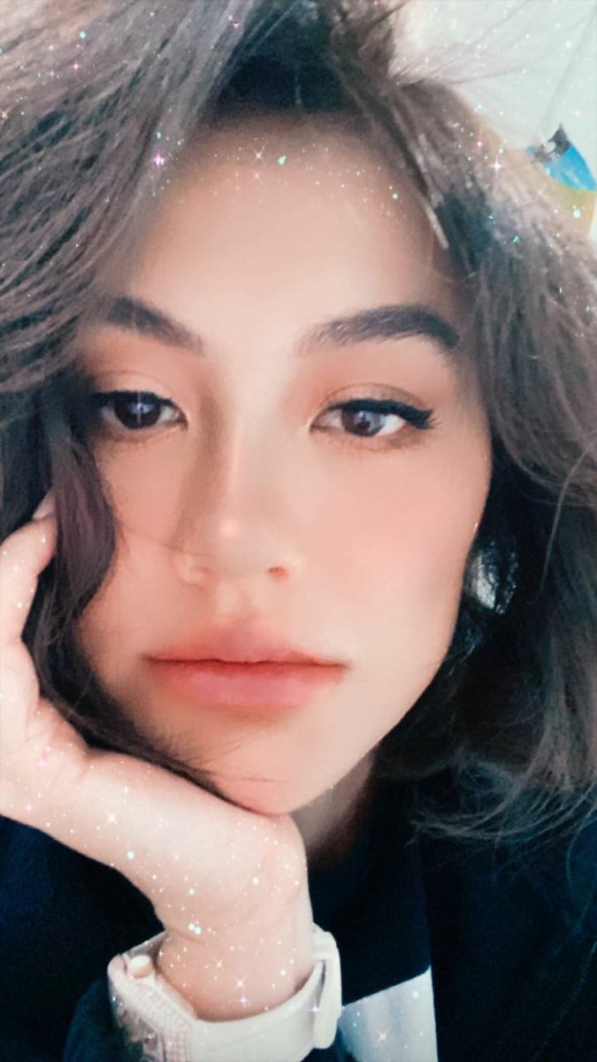 CeciliaElba2's tweet photo. Cantikkk bgt yaolooo 😭❤😘 

#Agnation / #BestFanArmy / #iHeartAwards / @agnezmo https://t.co/18owl1oc9t