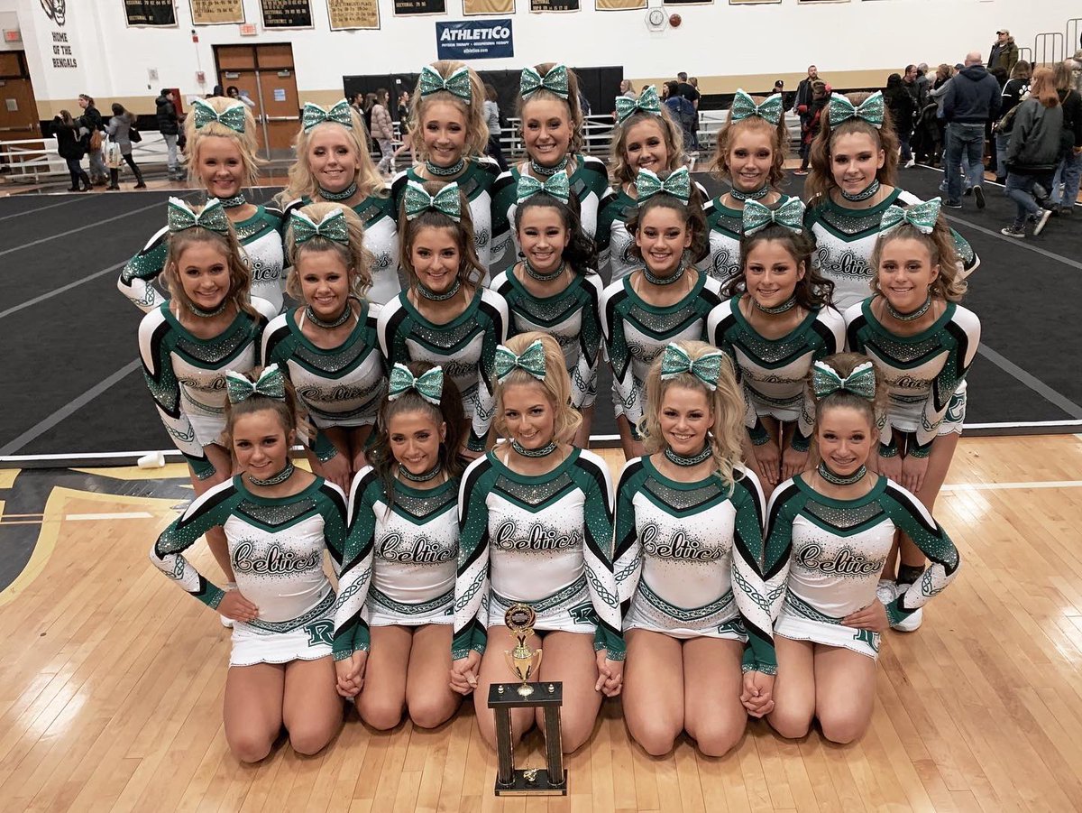 girls_in_green's tweet image. A big win for the GIG’s today! 1st place out of 14 teams in our division! So proud of this group of girls! Thank you @OF_Varsity for hosting such an organized competition! See you all at sectionals!💚 #HCTCB