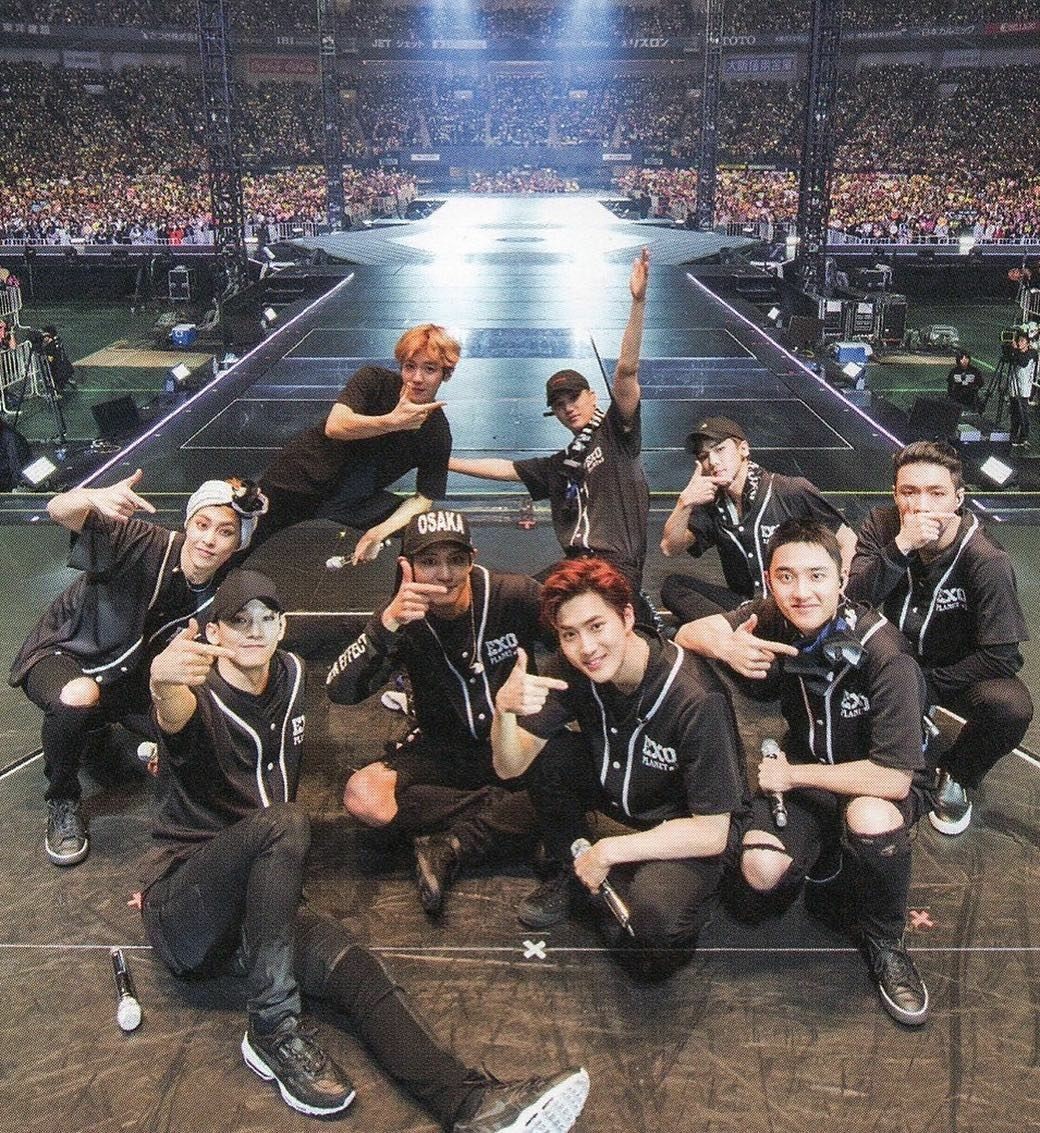 oshbrr's tweet photo. #MyAnswerIsEXO9 #CHEN_STAY #ChenWeLoveYou #weareoneEXO #MyAnswerIsEXO #EXois9 we have to keep fighting for them, because exo is 9 and because the real exo-l will be with them. https://t.co/fHhCRKxQ9R
