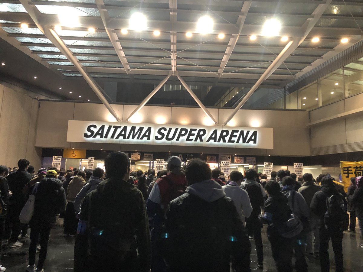 dan_soldiergame's tweet photo. 未ホラときんちゃんの第一声での開幕、虹の大会場でのソロ、約4年ぶりのμ's、涙なし感動なしでは居られない最高の2日間でした
μ's、A‐RISE、Aqours、Saint Snow、ニジガクを始め、運営や関係者、そしてファンの皆で作り上げた物語の1つの集大成だったと思います

大好きだァァ！

#ラブライブフェス https://t.co/hQLzjmB10G