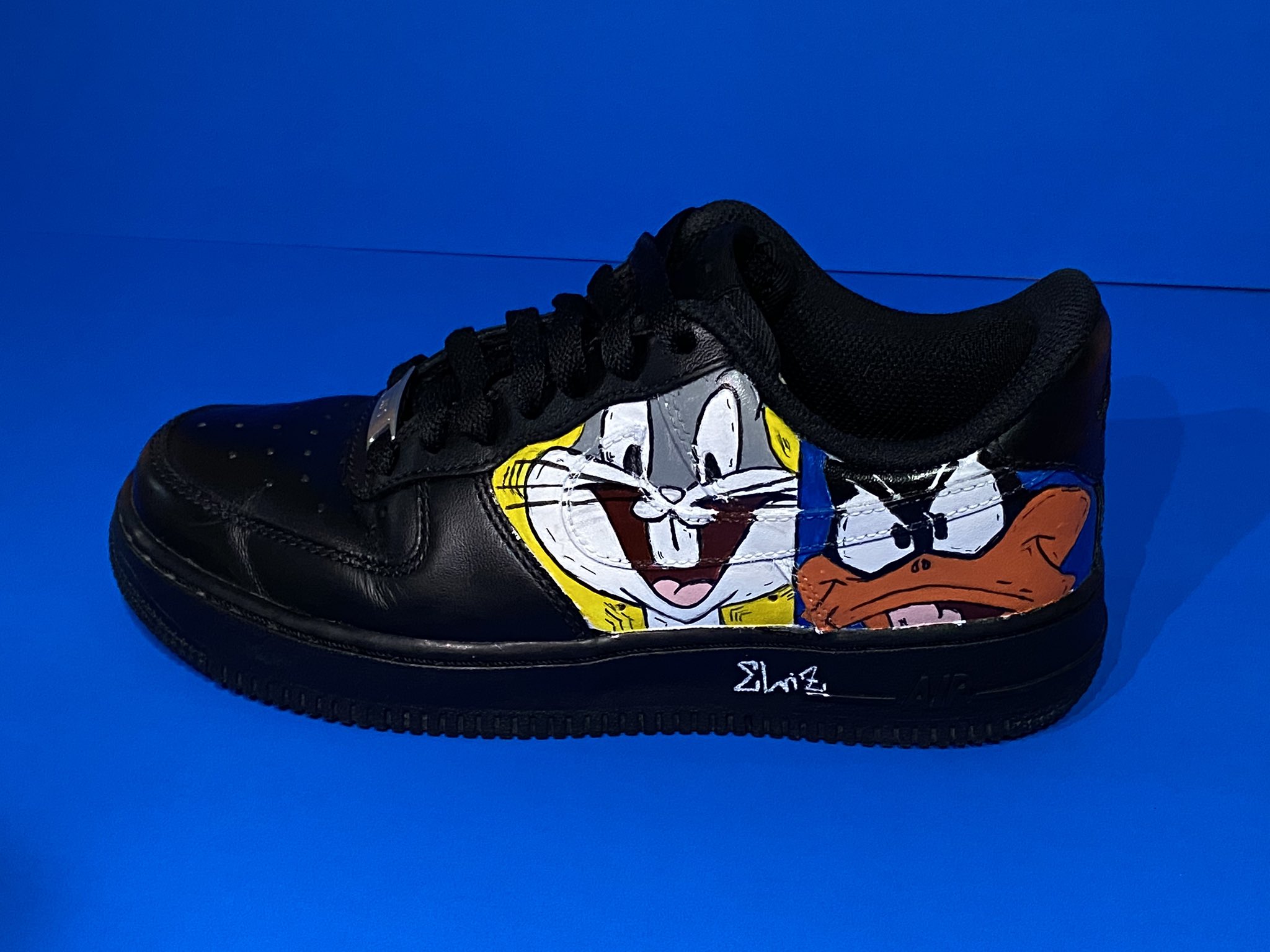 Nike, Shoes, Nike Custom Air Force Looney Tunes M