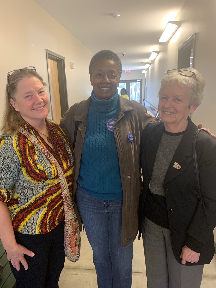 JeanHamiltonOC's tweet photo. What a great way to kickoff MLK weekend with these wonderful people! Be sure to visit the Sankofa African Museum on Wheels tomorrow at The Rogers Road Community Center. It was truly an amazing experience! https://t.co/gJF6ByVqOf