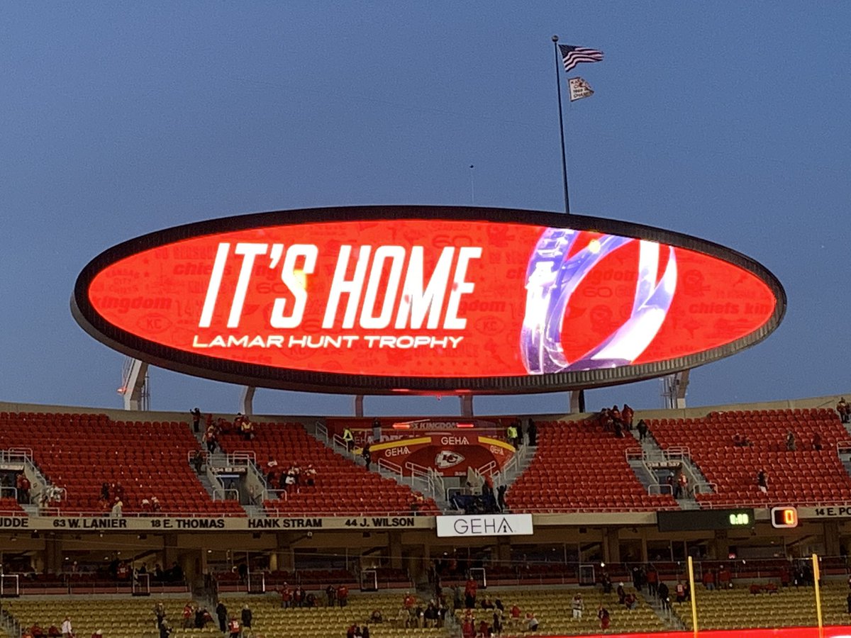 Doug DeLay tweet media