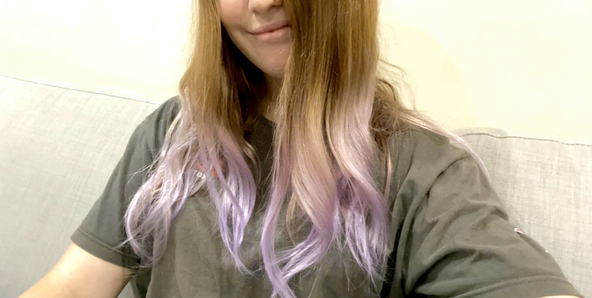 sami_davidsonx's tweet photo. How is everyone’s #contentpieces going? I decided to become a basic white girl meme instead of deal with the assessment. I swear I’m fine #com112 😂 https://t.co/pXZMkt4kUf