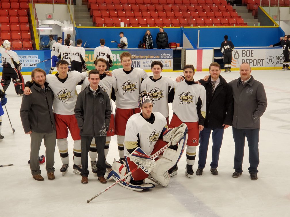 CBHAU18Rangers's tweet image. Great pictures of our boys at the All Star Game tonight. South takes it this year 11-9.