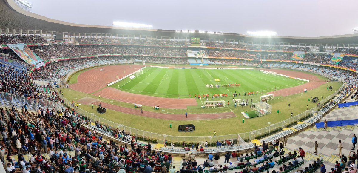 sohamm93's tweet photo. It can't get better than this! #KolkataDerby #MBQEB #IndianFootball https://t.co/vYhRKyFRgC