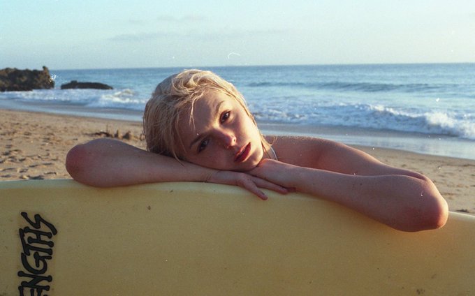 little surfer girl https://t.co/z9sOJyIpYn