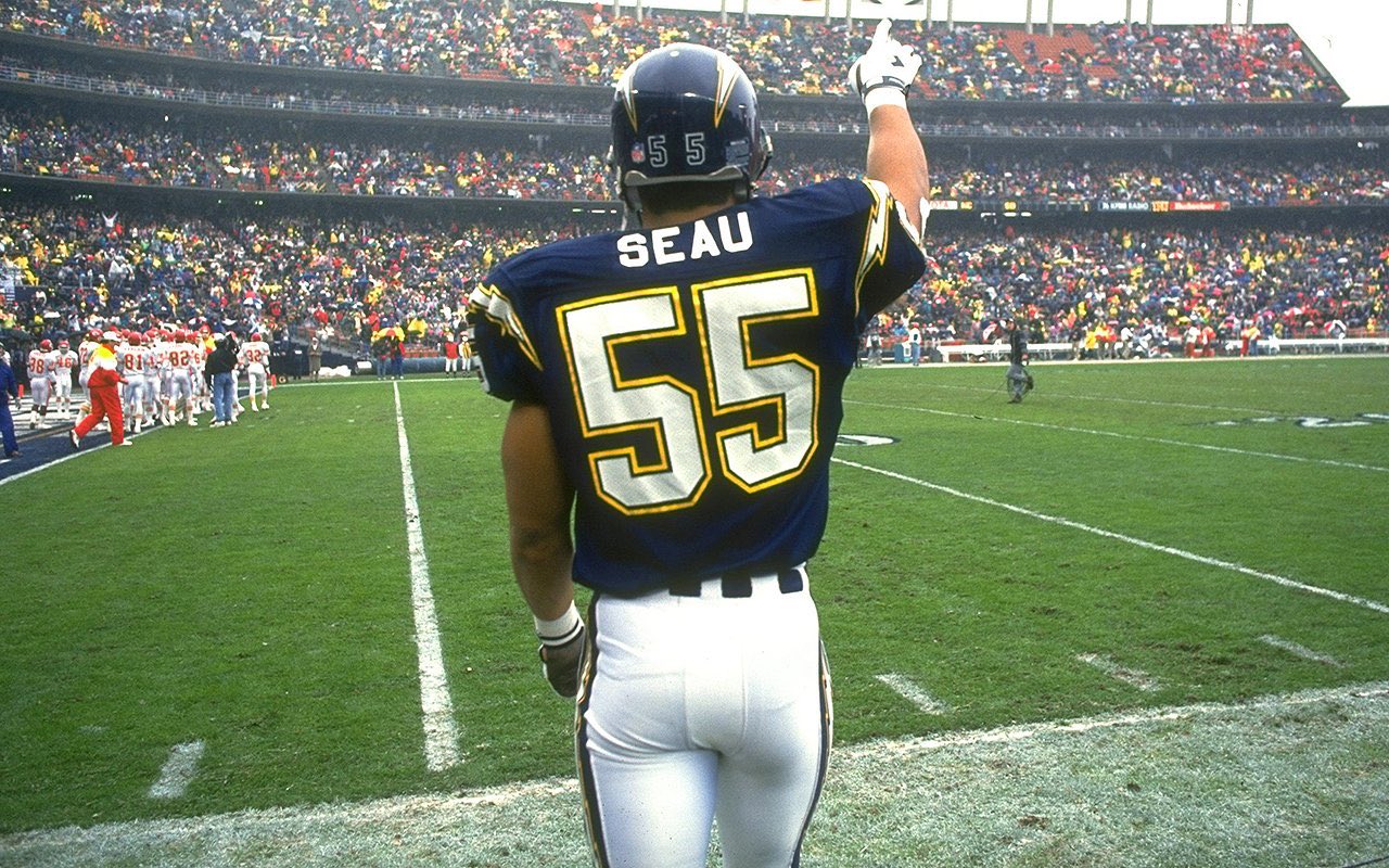 Happy Birthday, Junior Seau.  One of the greatest who was gone too soon. 