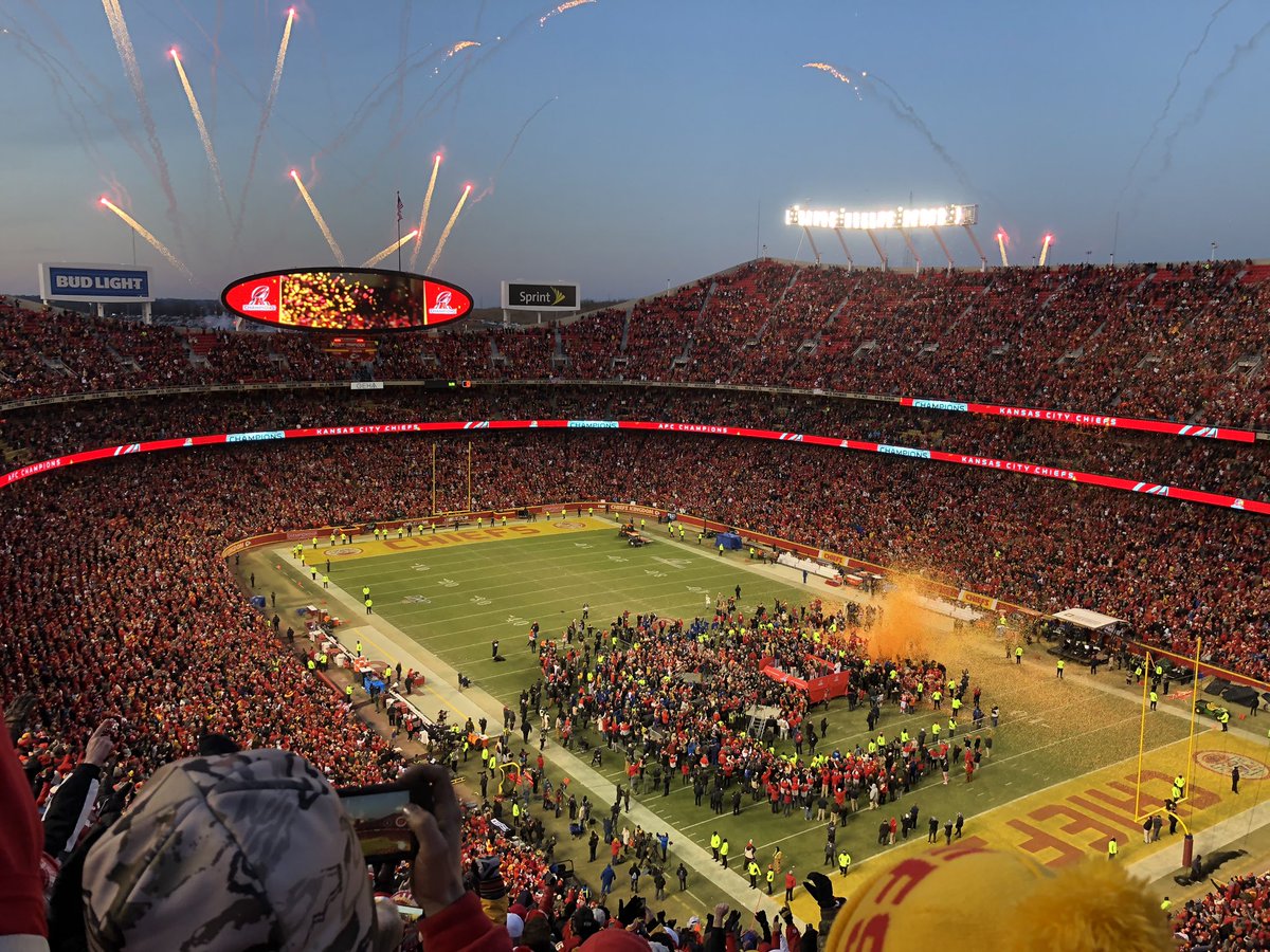 Fake1923Jayhawk's tweet photo. That’ll do @Chiefs that’ll do! #AFCChampionship #SuperBowlLIV #ThawedOut https://t.co/k5tZwbfcFN