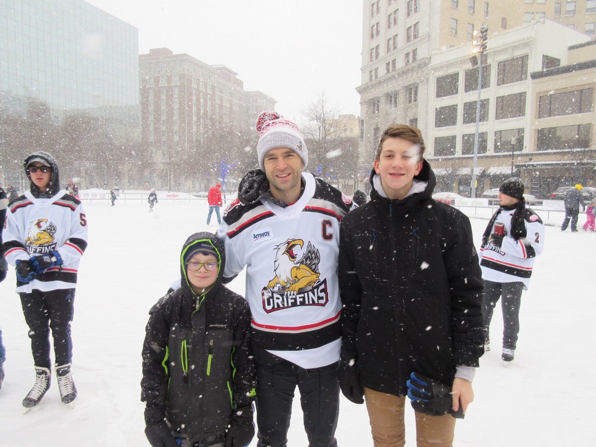 MIBH_Kris's tweet photo. #GreatSkate @griffinshockey https://t.co/APB5UDk1va