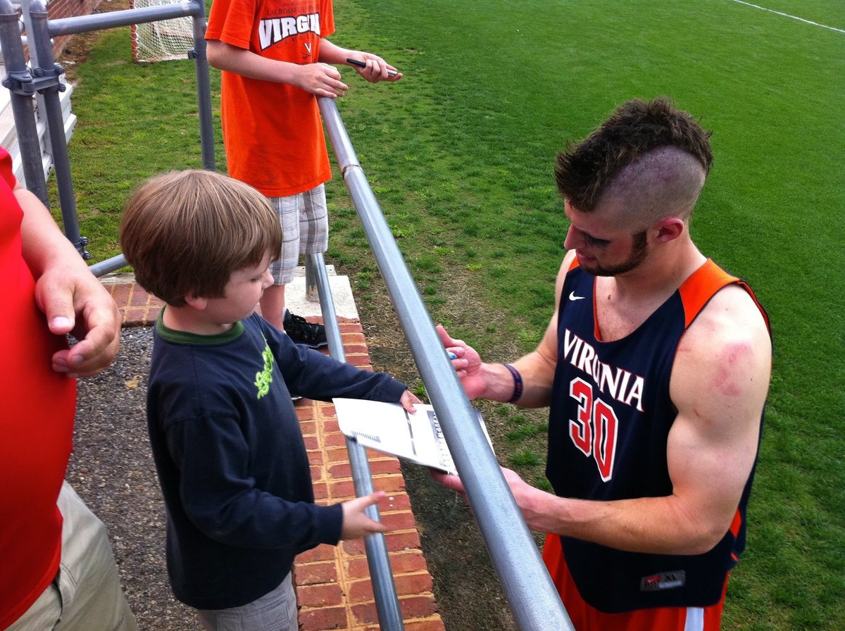 abundantlax's tweet image. Just heard @UVAMensLax scrimmaged @Bucknell_MLAX  today...good stuff...reminds me of a crazy crazy day in 2011... @LaxFilmStudy @steelewick #MattWhite #BrayMalphrus 

youtube.com/watch?v=epXS_D…

@adam8taylor