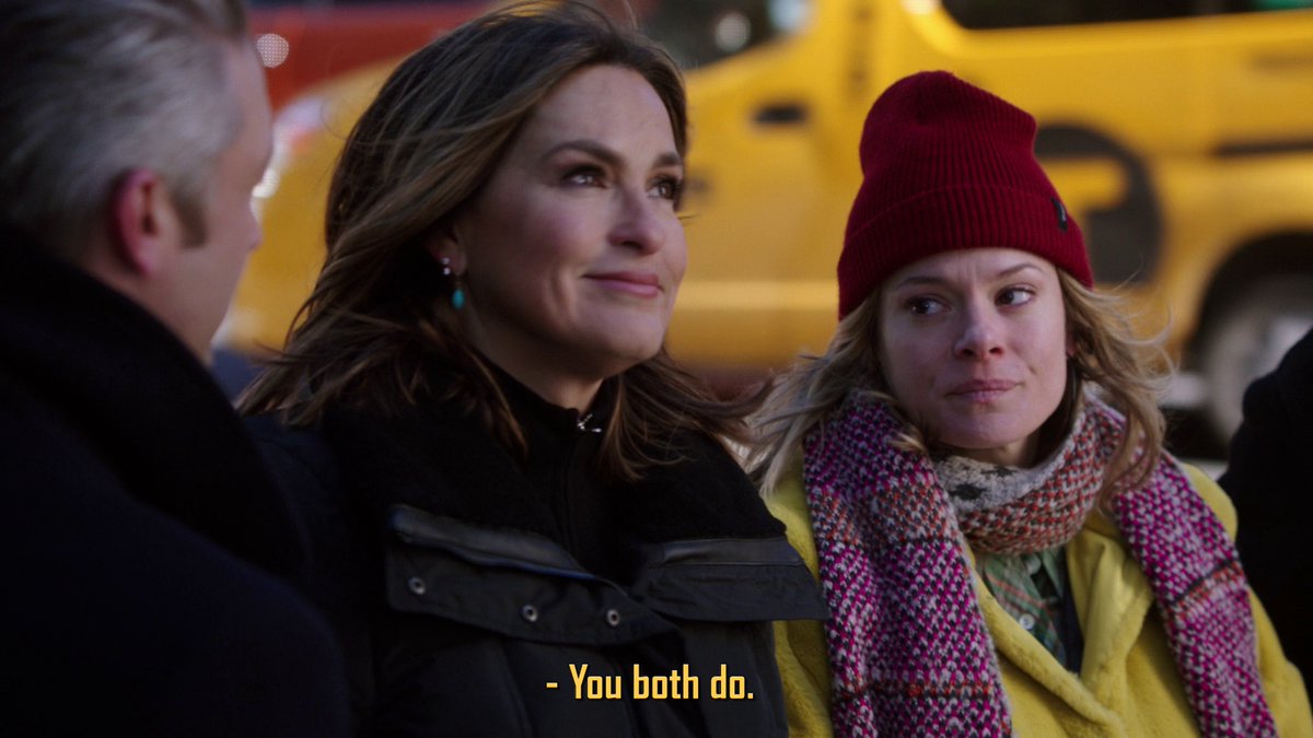 The16thPrecinct's tweet photo. On behalf of all #SVUDiehards, can we get a digital version of this painting @warrenleightTV &amp; @Mariska? I'm sure we would all love it on our phones, walls, diaries, and anything else we want to look at when we need our angels. 

#SVU21 #RippedFromTheScreen #ShePaintsForVengeance https://t.co/HhIZUI5J4A