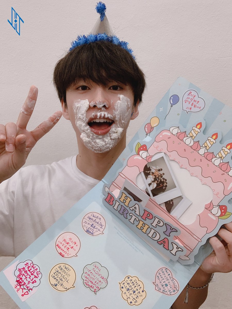 official_jo1's tweet photo. Happy Birthday 純喜くん🎂✨

22歳、最高の1年になりますように🙏

これからもよろしくお願いします！

#happybirthday
#konojunki #junki
#JO1 https://t.co/VGZoVWRe56