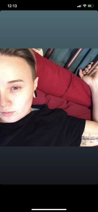 Babe spent the night last night, after two of my closest friends came to hangout and adventure to see<a href="/tag/dead"class="tags"><span>#dead</span></a>