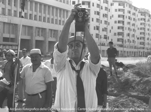 MiC_Italia's tweet photo. Cento anni fa, il 20 gennaio 1920, nasceva a Rimini Federico #Fellini, @dariofrance: «In tutto il mondo autori, registi, attori e pubblico continuano ad ammirare e trarre ispirazione dal suo lavoro capace di plasmare l’immaginario collettivo». https://t.co/VQ60BRWQfm
#Fellini100 https://t.co/EXonrdnhdv