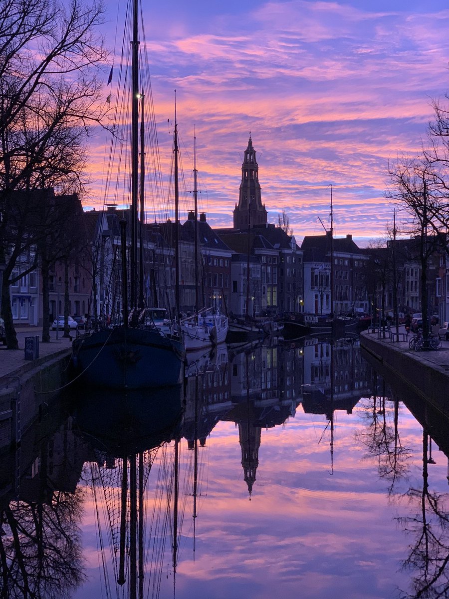 Met zo’n mooi begin van de dag kun je toch moeilijk een bleu monday hebben <a href="/MooiGroningen/">MooiGroningen</a>