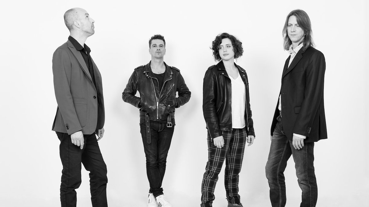 BalanceTaProg's tweet photo. 📻Demain, entre 20h30 et 22h30, JOAD balance sa prog @666radiorock ! Il y aura aussi Süeür, Calgary, The Impossible Project et Indigo Birds.📷Photo JOAD : ©2019 Julien Tragin. #Joad #Rouen #Süeür #Paris #TheImpossibleProject #Caen #Calgary #Evreux #IndigoBirds #Lisieux #radiorock https://t.co/TzGVcWJSXM