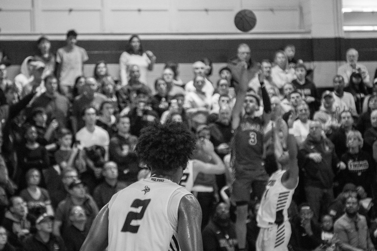 JSGarbRPh's tweet image. Great game between Roman and Wood in a sold-out gym. Double OT down to the buzzer. 
@Lynn_G3 @WoodBoysBball @RomanBasketball
