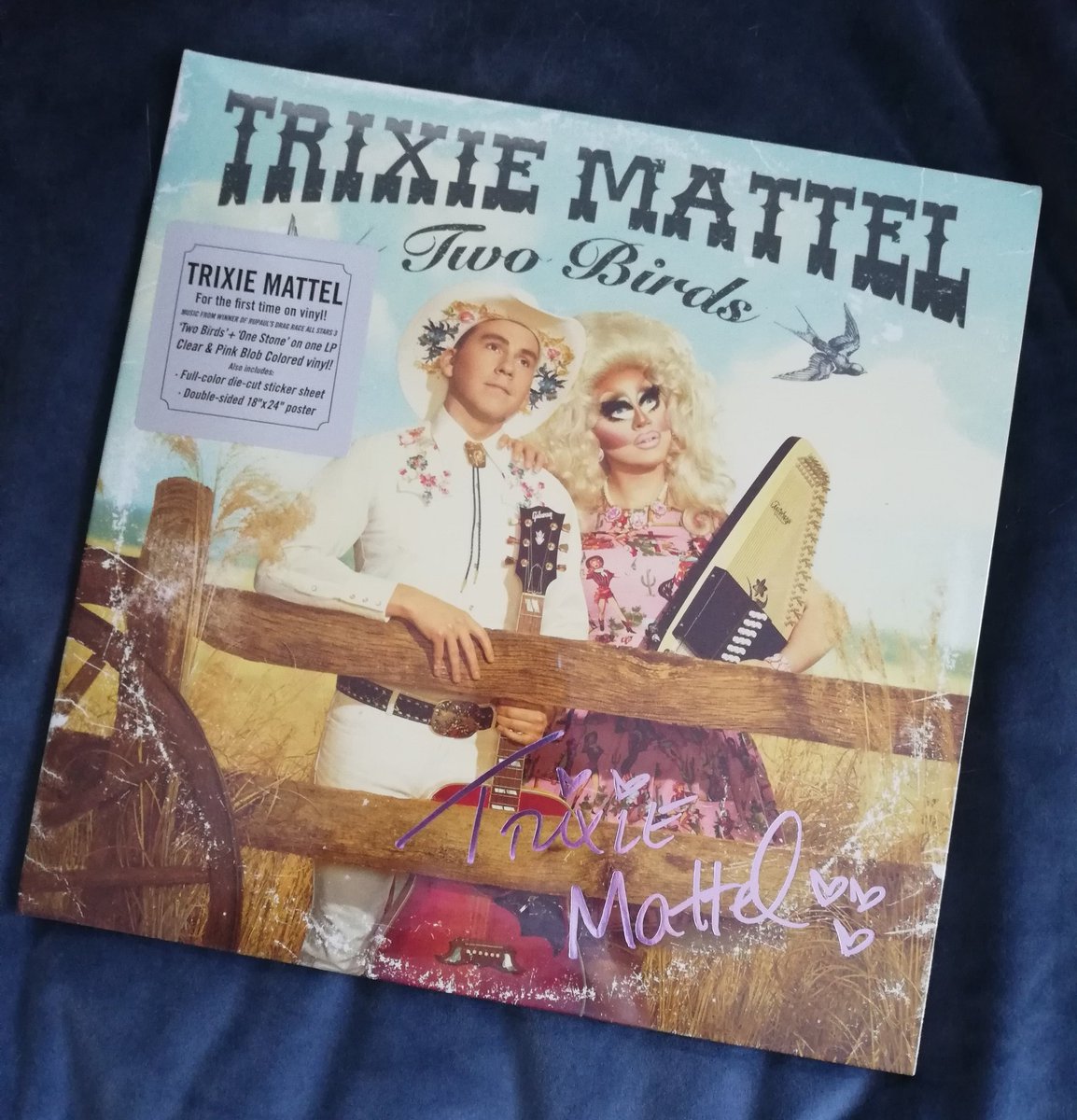 Brydski's tweet photo. Oh hell yeah! Happy late Christmas /early birthday to me 💝😊 @trixiemattel #twobirds #onestone https://t.co/Uq1Wd1Gac2