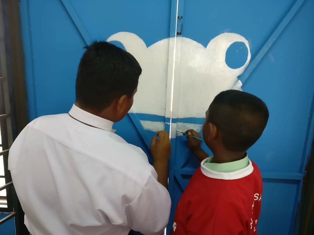 ytlfoundation's tweet photo. Take a look at one of our Frog Classrooms completed at SMK Seksyen 5 Wangsa Maju!
YTL Foundation continues to welcome applications for the Frog Classroom Programme.
Visit https://t.co/oNL9y5b2jt to learn more about this programme.
#frogclassroom
#frogclassroommakeover https://t.co/E6psMI7NrW