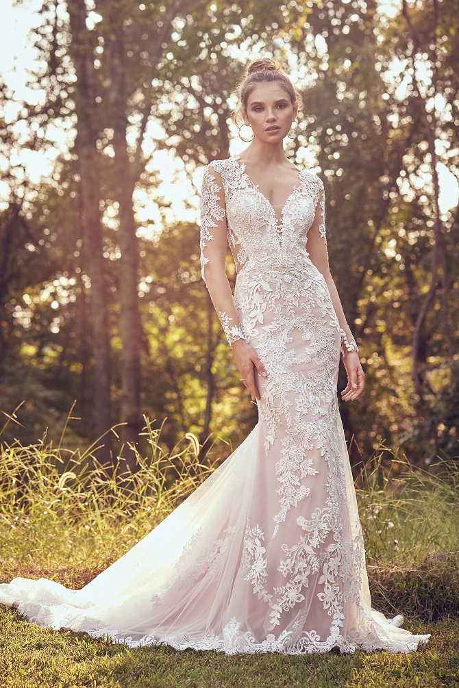 #Winter #weddings can be cozy, decadent, elegant or sweet. They can be anything you desire. Whatever your style, NYB&amp;Co. has the #weddingdress selection to make your special day perfect. syracusenybride.com/winter-wedding…