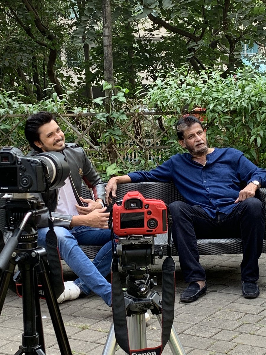The Social Hoot (@thesocialhoot) on Twitter photo Candid moments ... 🏏 .
.
.
#Interview #Moments #Memories #FatherAndSon #SandeepPatil #ChiragPatil #ThisIs83 Candid moments ... 🏏 .
.
.
#Interview #Moments #Memories #FatherAndSon #SandeepPatil #ChiragPatil #ThisIs83