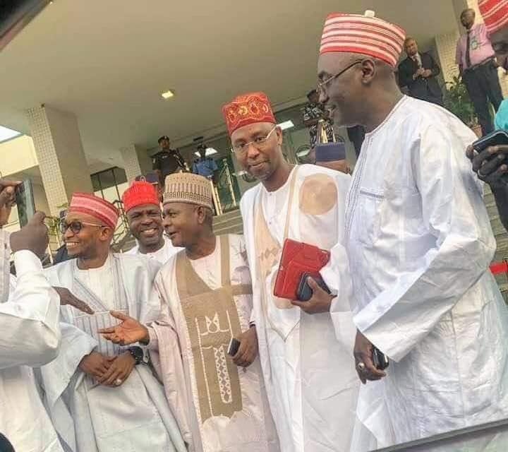 PDP_Dynasty's tweet photo. Party don start ๐ #AbbaIsHere https://t.co/lps2KC0QJd