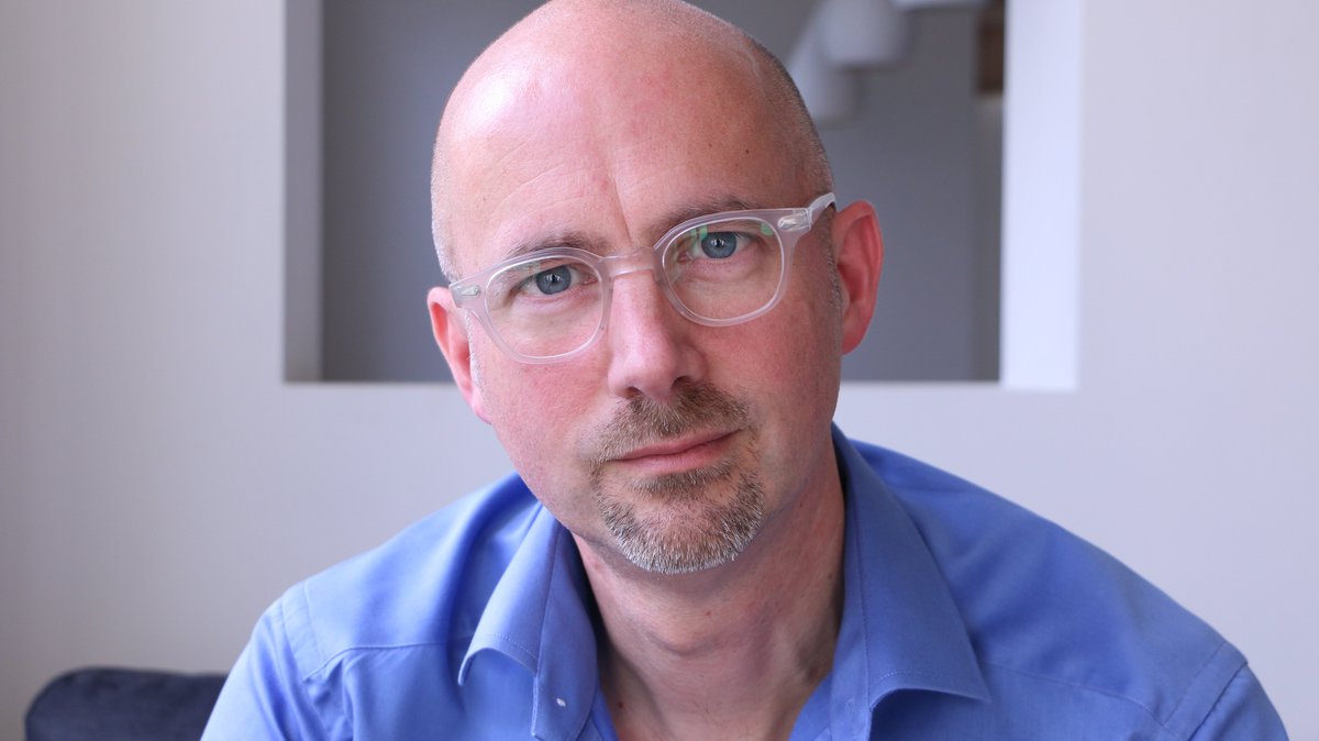 #careshowcase - “Inspire &amp; Innovate”. Delighted to welcome back recruitment guru Neil Eastwood @StickyNeil to the Care Showcase 2020 event on 25th March 2020.  Great opportunity to hear Neil share how to get more of your staff recruiting for you !