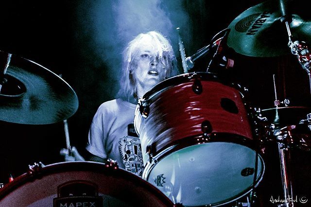 andraspaulcom's tweet photo. The excellent drummer  Marie of A Void @avoidinyou hittin it back at  @nambuccalondon  #avoidband #drummer #concertphotography  #livemusicphotography #womeninmusic  #chasingthelightart #punksnotdead  #singersongwriter #audioloveofficial #musicphoto #live… https://t.co/hDnEXotCeD https://t.co/wajuiYUmew